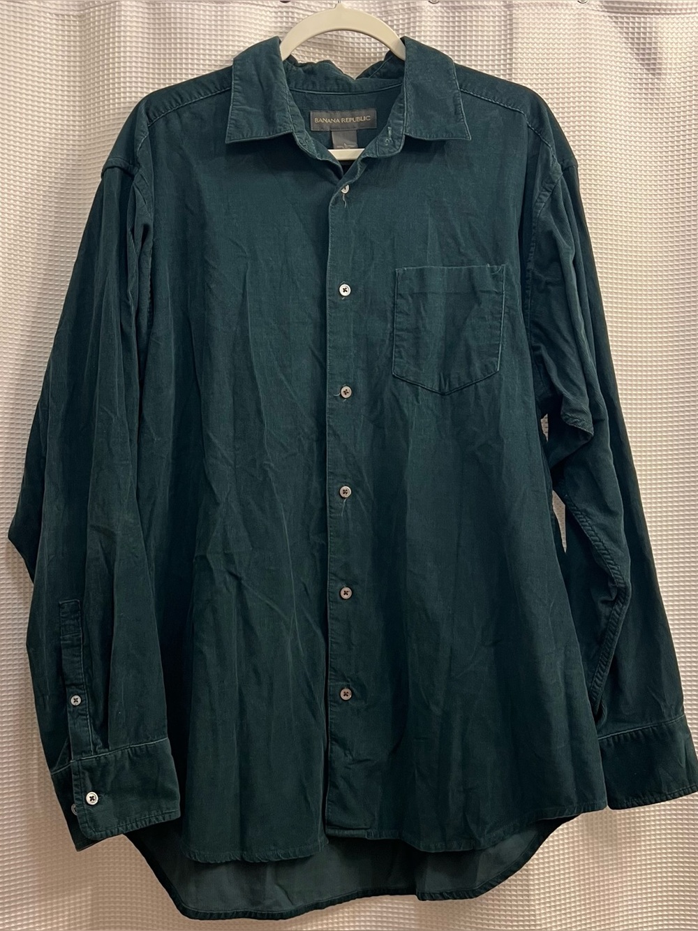 Vintage 90s Banana Republic Men's Long-Sleeve corduroy Button-Up Shirt
